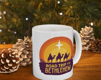 Tazza in ceramica con i tre Re Magi in viaggio / Divertente detto sulla Natività