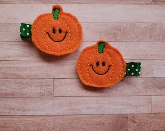 Pumpkin Hair Clip, Pumpkin Hairclip, Pumpkin Clip,  Felt Hair Clips, Toddler Gift, Fall Hair Clips, Hair Clippies,  Hair Bows, Barrettes