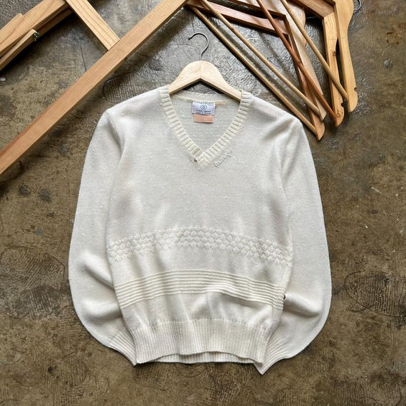 Courrèges, Vintage 1970s Courreges Paris V Neck Knit Geometric Textured Sweatshirt XSmall 60's Courreges France Designer Apparel Ladies Sweater XS