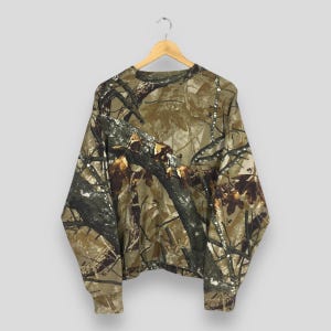 Vintage Outfitters Ridge Mossy Oak Camo Sweatshirt Stor Kamouflage Äkta Trädjaktströja Rund Neck Mossy Forest Bucks Mönstrad Tröja L bild 1