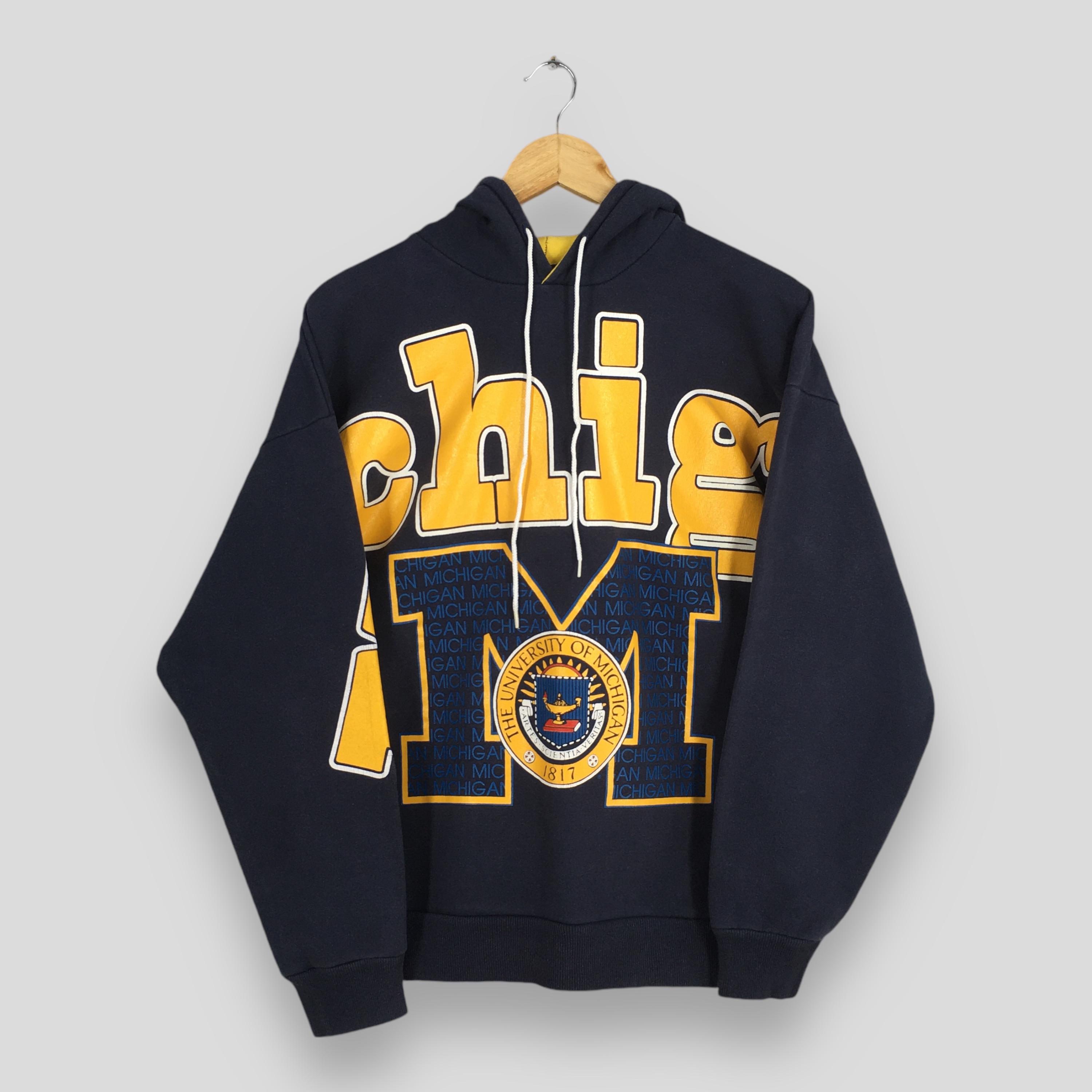 トップス 1950's ~ \"UNIVERCITY OF MICHIGAN\" SWEAT Michigan Vintage Campus Crewneck Sweatshirt | College Vault