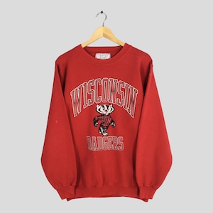 Vintage Wisconsin Badgers Sweatshirt Medium University of Wisconsin Crewneck Wisconsin Bucky Badgers Printed Logo Sweater Uw Madison Size M