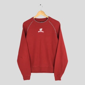 Vintage Wisconsin Badgers Bucky Sweatshirt Medium University of Wisconsin Crewneck Madison Wisconsin Badgers Football Embroidered Sweater M