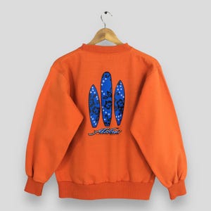 Sudadera naranja vintage Aloha Australia de los años 90, talla mediana, con gráficos de tablas de surf Aloha, cuello redondo, ropa de playa para surfear con olas del océano, talla M