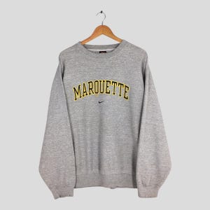 Vintage Marquette University Gray Sweatshirt 2XLarge Marquette Embroidered Spell Out Jumper Marquette Golden Eagles NCAA Sweater Size 2XL