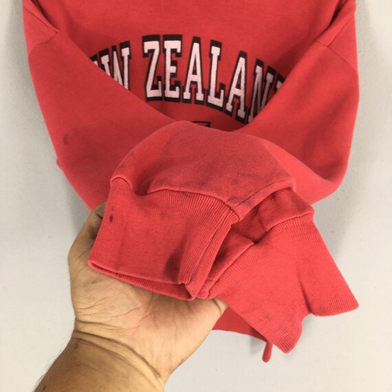 Vintage New Zealand Aotearoa Red Sweatshirt Large New Zealand Aotearoa Printed Logo Jumper New Zealand State Souvenir Sweater Size L View 4