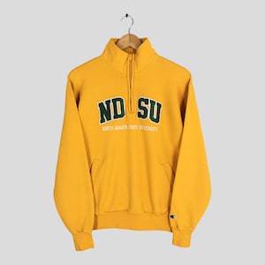 Vintage North Dakota State University Half Zipper Sweatshirt Medium NDSU North Dakota Embroidered Pullover North Dakota Bison NCAA Sweater M