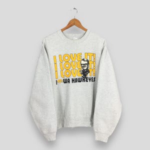 Vintage 90s Iowa Hawkeyes NCAA Sweatshirt XLarge Iowa Hawkeyes Printed Crewneck University Of Iowa Jumper Iowa College Gray Sweater Size XL