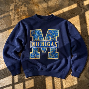 Vintage University Of Michigan Blue Sweatshirt XLarge Michigan Printed Paisley Pattern Pullover Michigan Wolverines Football NCAA Sweater XL