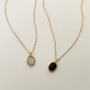 Collar de piedra Sia