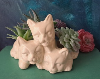 3 Kittens Figurine White Cats Planter