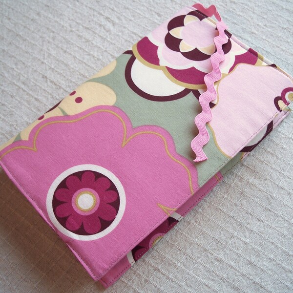 Large Fabric Paperback Book Cover - Pink Floral