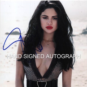 SELENA GOMEZ AUTOGRAPH Hand Signed 8 1/2 x 11 Color Photo With Coa