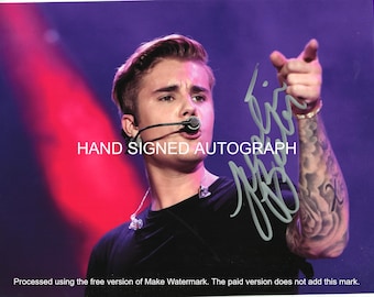 JUSTIN BIEBER AUTOGRAPH Hand Signed 8 1/2 x 11 Color Photo With Coa