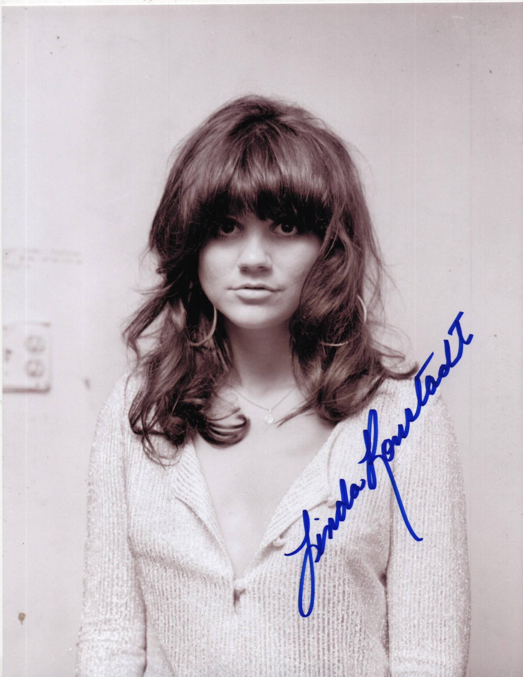 LINDA RONSTADT AUTOGRAPH Hand Signed 8 1/2 X 11 Photo With Coa - Etsy