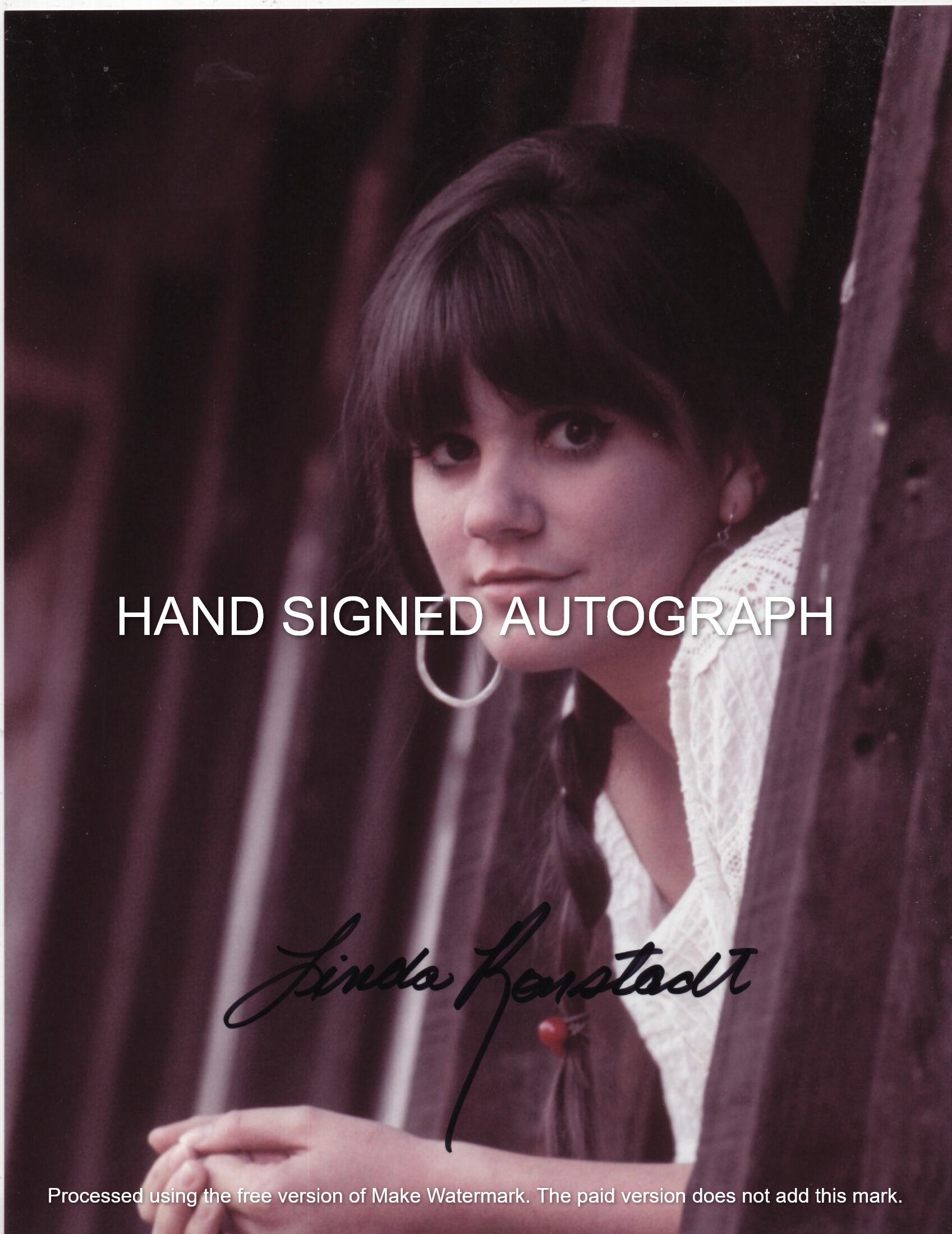 LINDA RONSTADT AUTOGRAPH Hand Signed 8 1/2 x 11 Color Photo With Coa