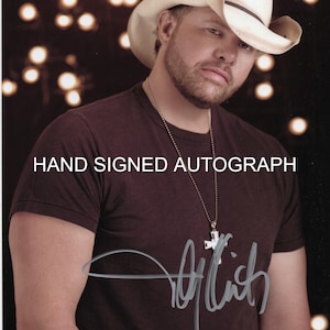 TOBY KEITH AUTOGRAPH Hand Signed 8 1/2 x 11 Color Photo With Coa