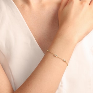 Dainty Paperclip Bracelet with Butterfly, Butterfly Chain Bracelet, Minimalist Adjustable Bracelet, Gift for Birthday, Gift for Girlfriend