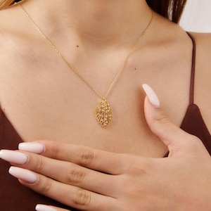 14K Gold Leaf Necklace, Leaf Pendant with Zircon, Dainty Leaf Necklace, Leaf Jewelry, Gift for Her, Gift for Mom, Gift for Girlfriend