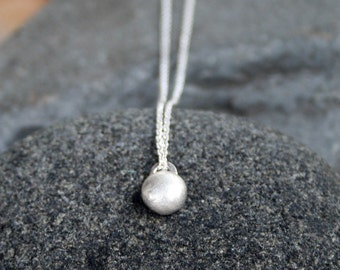 Pebble Necklace