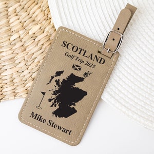 Schotland golfreis bagagelabel, gepersonaliseerd cadeau voor golfvakantie, label en paspoortomslag met kaart van Schotland en naam