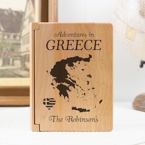 Griechenland Abenteuer Fotoalbum, Personalisiert mit Namen, Griechische Herz Flagge, Griechenland Hochzeitsreise Geschenk, Santorini, Mykonos, Athen