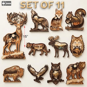 Peut inclure: Un ensemble de 11 silhouettes d'animaux en bois superposées, incluant cerf, loup, renard, écureuil, couguar, orignal, tête de loup, bison, aigle, hibou et ours. Chaque pièce mesure 3 mm d'épaisseur, le cerf mesure 15 pouces, avec des paysages forestiers.
