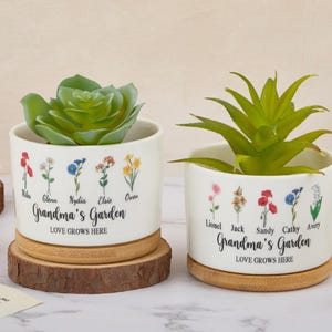 Custom Birth Flower Plant Pot,Grandma's Garden Flower Pot,Mini Plant Pot with Family Birth Flower,Mother's Day Gift,Gift for Grandma