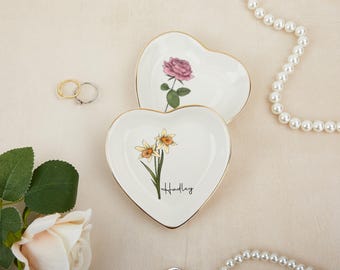Personalized Wedding Ring Dish,Custom Birth Flower Ring Dish,Gifts for Couple,Gifts for Her,Gift for Bride, Ring Holder Dish,Best Friend