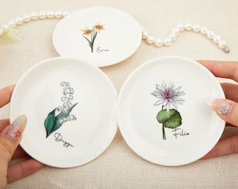 Personalised Birth Flower Trinket Dish for Wedding,Watercolor Flower Ring Dish,Birthday Jewelry Dish Gift for Friend,Wedding Bridesmaid Gift