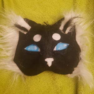 black cat mask