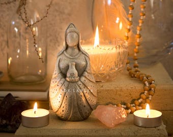 Quan Yin Statue: Fertility Goddess, Mother Earth Sculpture