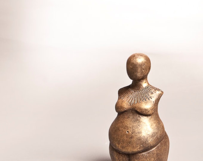 Venus of Willendorf Inspired Fertility Goddess Statue Gift Etsy