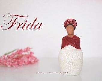 Frida Kahlo inspired figurine - Goddess Fertility Midwife Doula Gift Mother Earth Sandplay Sculpture Statue