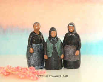 Grandmother Figurine - Travel Souvenir Miniature Sandplay Greece Greek Mythology Granny Goddess Statue Midwife Doula Gift Dollhouse