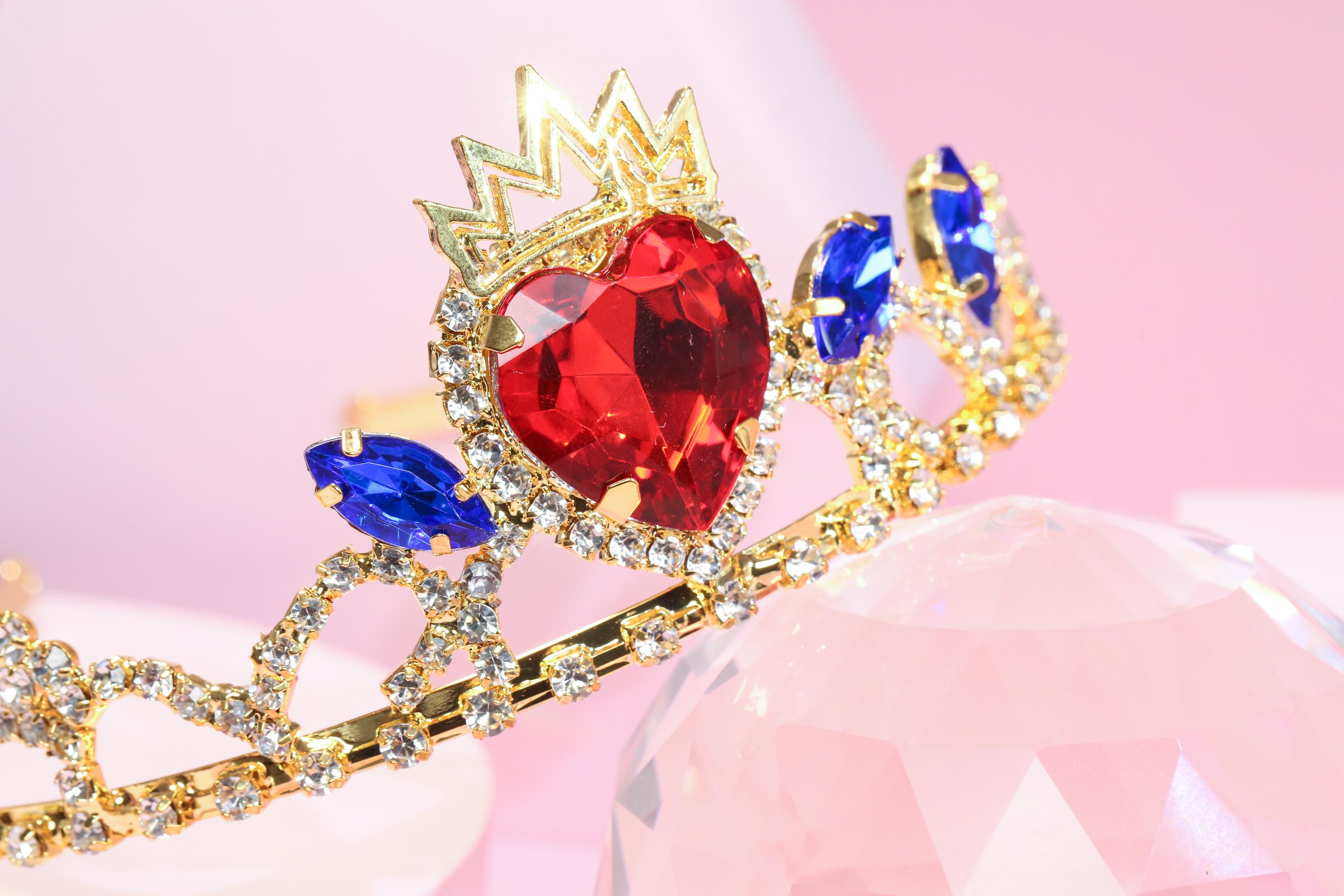 Diadème Princesse Evie Descendants - Cœur Rouge Strass Sur Couronne Dorée - Pour Déguisement, Fête, Halloween
