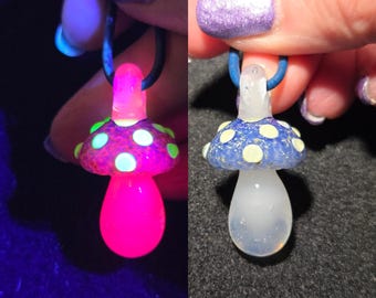 Magical Mushroom Jewelry, UV Reactive Glow Mushroom, Hand Blown Art Glass Pendant Necklace in Pink, Unique Gift for Nature Enthusiasts!