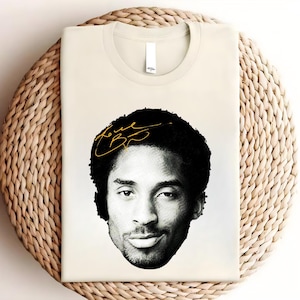 Kobe Bean Black Mamba Bryant Championship Trophy LA Los Angeles Basketball Streetwear Heavyweight T-Shirt