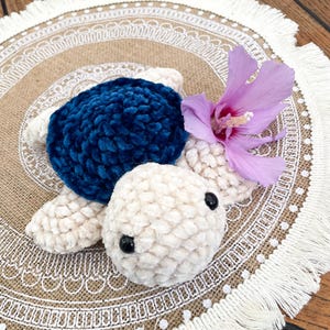 Crochet turtle plushy stuffed toy amigurumi small