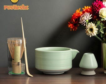 Hand-Painted Green Ceramic Matcha Bowl Set, Ceramic Matcha Bowl with Bamboo Whisk and Chasen Holders, Matcha Tea Ceremony Set, Matcha Gifts