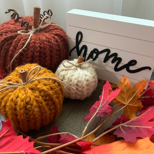 Calabazas tejidas a crochet estilo granja, decoración rústica para el hogar, otoño, hechas a mano - Juego de 3