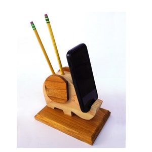 Cute Animal/ Custom Phone Holder – Adorable Desk Accessory & Smartphone Stand | Perfect Gift for Animal Lovers