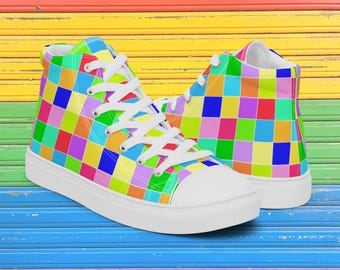 Rainbow Patch Men's High Top Canvas Schuhe, bunte Schuhe, funky Muster, mehrfarbige Turnschuhe, maximalistische Ästhetik, Clowncore,