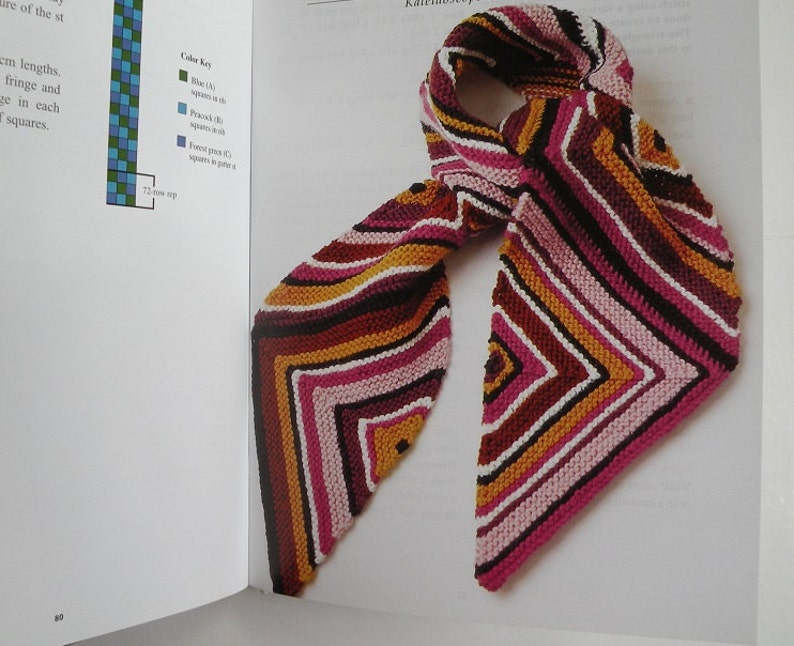 25 Patterns Scarves Two Vogue Knitting on the Go Easy Carry Etsy