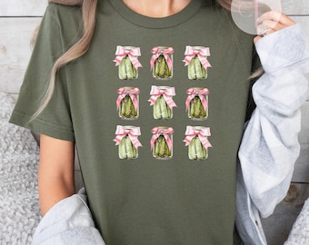 Camiseta con tarro de pepinillos: divertida camiseta con gráficos de Gildan para amantes de los pepinillos