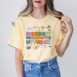Gaat iemand mijn Freak evenaren? T-shirt met leuke retro-sfeer | Eigenzinnig kleurrijk T-shirt met print | Speels cadeau voor vrije geesten en creatievelingen