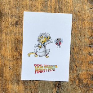 Punimals Dog Brown and Marty McFly Postkarte | Lustige Tier Aquarell Kunst | Geschenk Grußkarte für Movie Film Fans