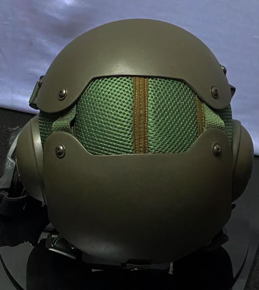 航空母艦デッキクルーヘルメットレプリカ（ゴーグル付き）無料バッグ