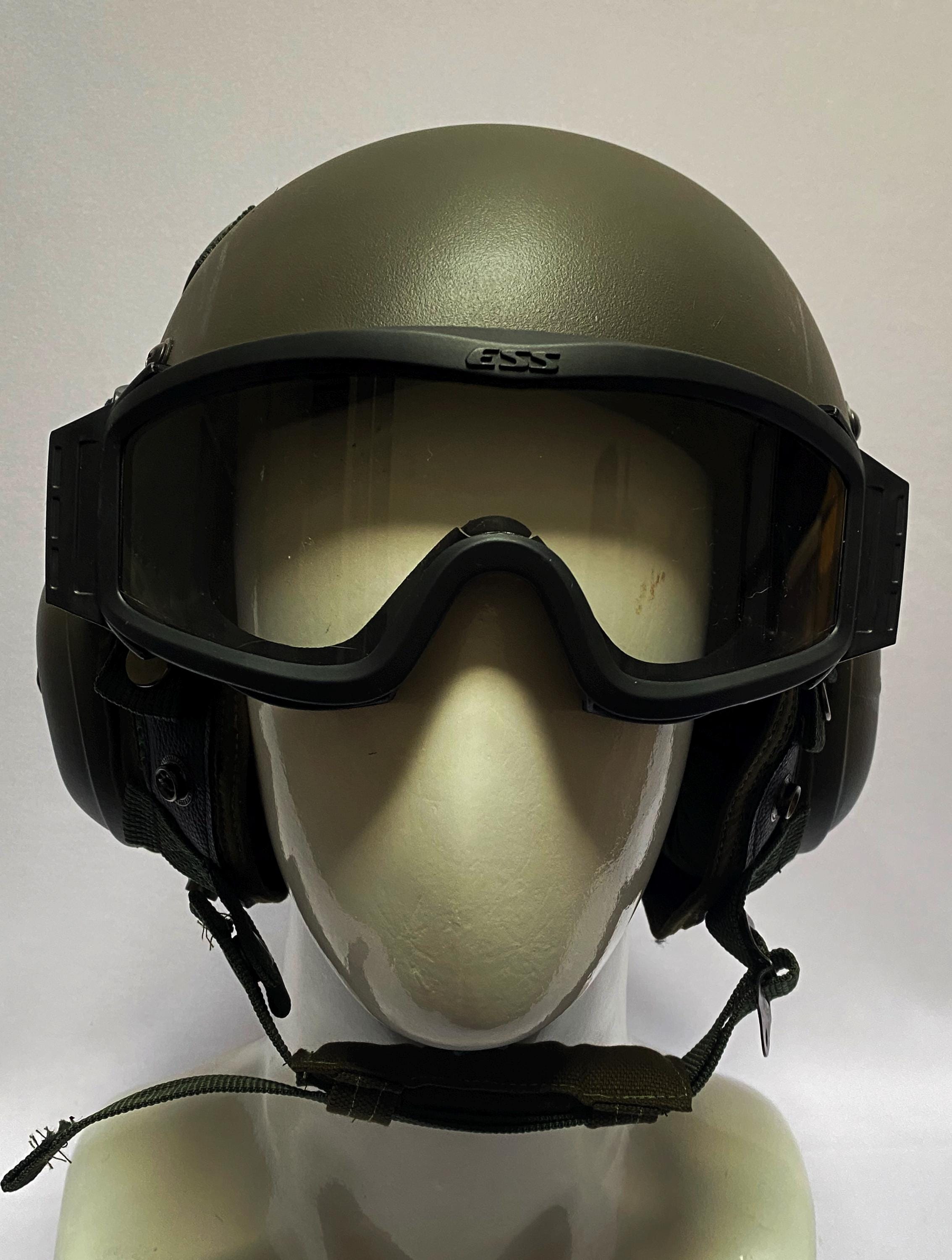 航空母艦デッキクルーヘルメットレプリカ（ゴーグル付き）無料バッグ