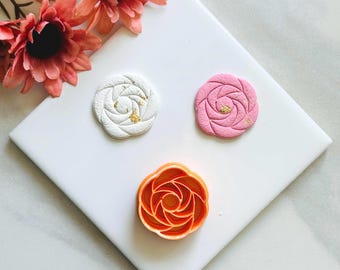 ローズフラワークレイカッター：ポリマークレイエンボス加工